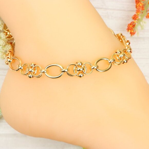 "Handmade Anklet – Elegant & Delicate Jewelry for Women | UNVRC1616 - Picture 1 of 10